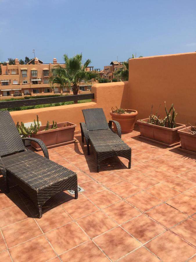 شقة Casares Del Sol Penthouse المظهر الخارجي الصورة