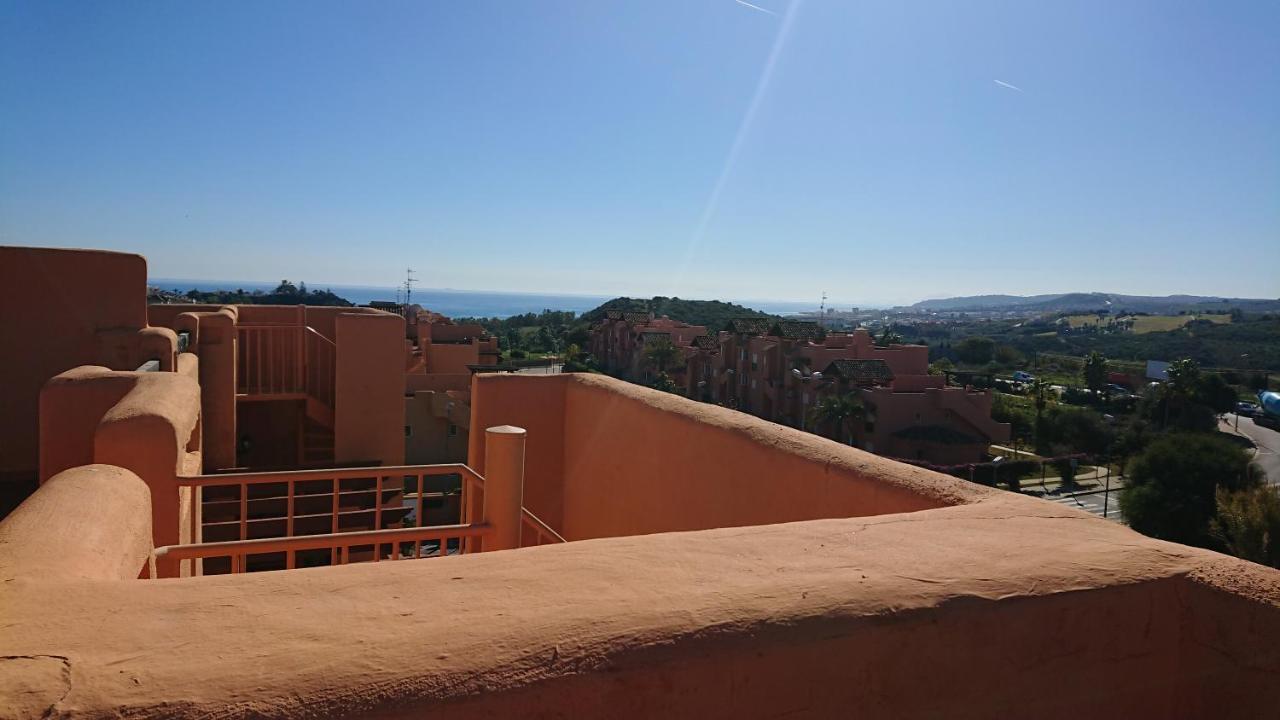 شقة Casares Del Sol Penthouse المظهر الخارجي الصورة